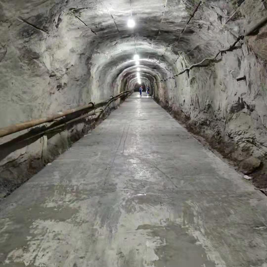 1612226438213016.jpg 斜坡道路面硬化3.jpg