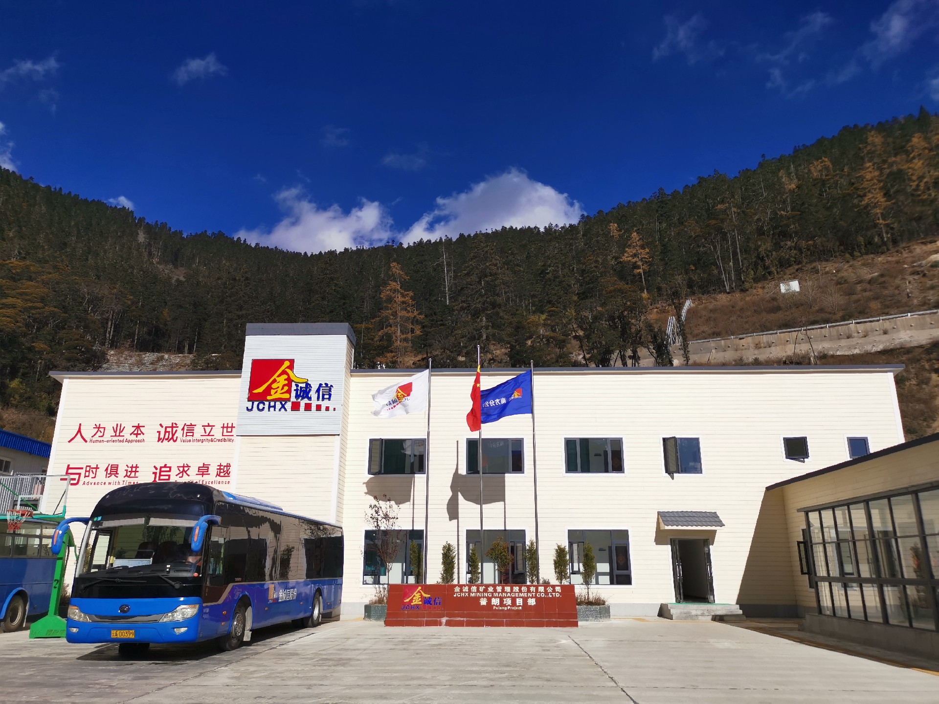 1615513586123320.jpg 封面.jpg
