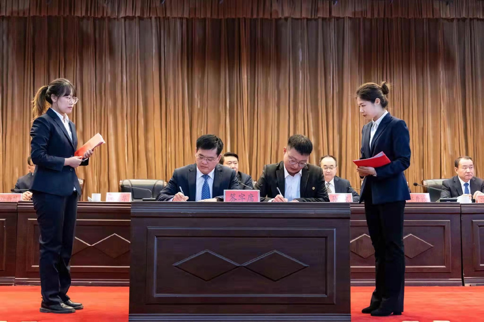 1642036998416221.jpg 会宝岭项目部荣获业主2021年度“优秀施工单位”称号-配图3.jpg